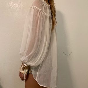 Blouse with sequin cuffs!